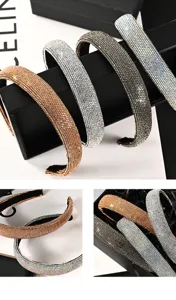 Gedetailleerd overzicht van brede strass haarbanden glinsterende kristallen haaraccessoires