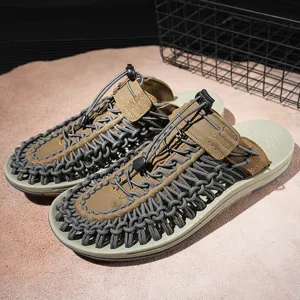 Sandali da spiaggia intrecciati all'aperto traspiranti per uomo e donna, scarpe comode.