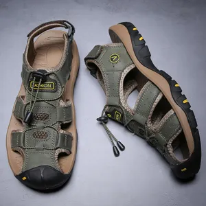 Detail view of men's outdoor casual sandals featuring green straps and durable anti-slip sole.