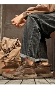 Detailansicht Herren Freizeitschuhe aus Leder, bequeme Outdoor Boots mit Schnürung.