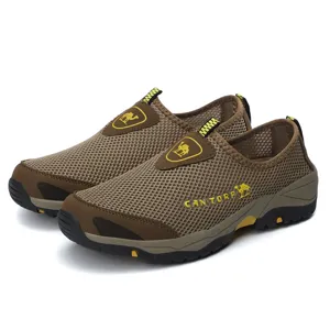 Zapatos de malla transpirable para hombre mocasines casuales al aire libre color marron suela