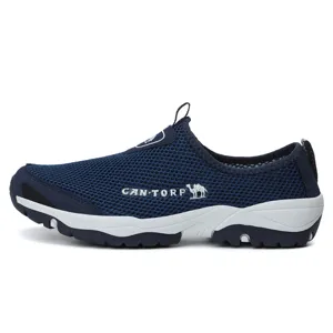 Zapatos casuales de hombre de malla transpirable slip-on para caminar al aire libre.
