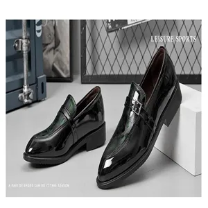 Chaussures habillées en cuir verni pour hommes chaussures formelles oxford élégantes.