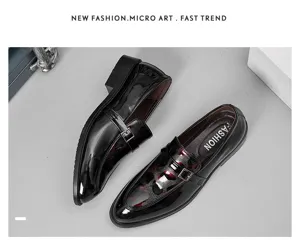 Chaussures homme cuir verni boucle motif dégradé rouge noir pour mariage affaires formelles.