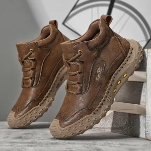 Herren braune Leder High-Top Freizeitschuhe, bequeme Schnürung Outdoor rutschfeste Boots.
