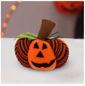 Decorazione di zucca di peluche di Halloween, divertente supporto per bambola non tessuta per festa.