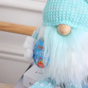 paasei pluche dwerg schattige blauwe gebreide muts konijnenoren vakantie decoratie tafelornament