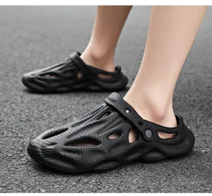 Schwarze atmungsaktive Gartenschuhe für Damen und Herren, bequeme Strandschuhe für den Sommer.