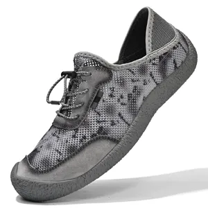 Zapatos casuales de hombre de malla transpirable ligera con cordones elásticos, gris.