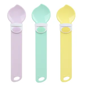 Dispensador de Tiras para Gatos de Plástico Cuchara de Presión de Comida para Mascotas Fácil Exprimir Aperitivo para Gatos Herramienta de Alimentación