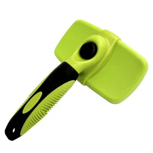 Spazzola per animali verde per cani e gatti con impugnatura ergonomica e pulsante di pulizia