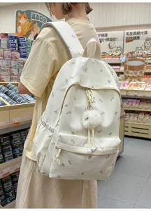 Süßer Studenten-Rucksack mit Ahornblatt-Druck und Plüsch-Anhänger, großer beiger Freizeitrucksack.