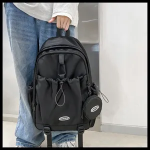 Sac à dos décontracté de grande capacité pour étudiants, randonnée et usage quotidien.