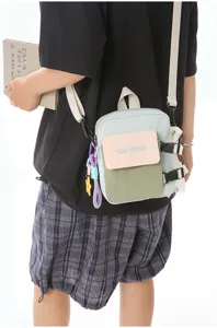 Sac bandoulière patchwork tendance pour trajets en plein air, sac de téléphone en toile.