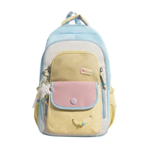 Süßer, farbblockierter Schülerrucksack mit großer Kapazität, Pastelltönen und Taschen.