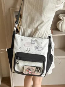 Japanischer Stil Polka Dot Umhängetasche für Damen, süße Tasche mit transparenter Fronttasche.