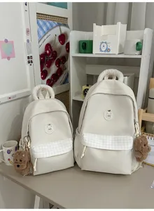 Stylischer Studenten Rucksack mit großer Kapazität und niedlichem Bär Motiv.