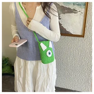 Cute cartoon knitted phone bag, green crossbody shoulder bag for women daily commute travel.