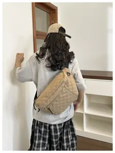Lässige gewebte Brusttasche mit großer Kapazität Reise Umhängetasche für Alltag und Pendeln