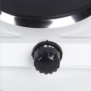 Plaque chauffante électrique vue détaillée, gros plan sur le bouton du mini poêle 1000W.
