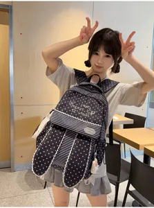 Sac à dos grand modèle style Harajuku japonais motif étoiles rayées et oreilles de lapin