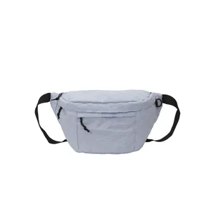 Hellblaue gewebte Nylon-Brusttasche lässige Unisex-Gürteltasche für Pendeln und Reisen.