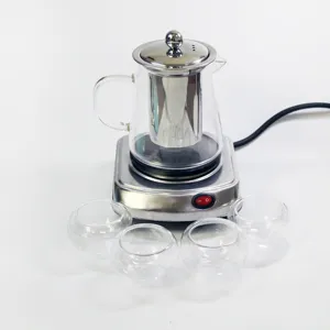 Vista dettagliata del set di stufe da tè elettriche YQ103 con bollitore in vetro e tazze.