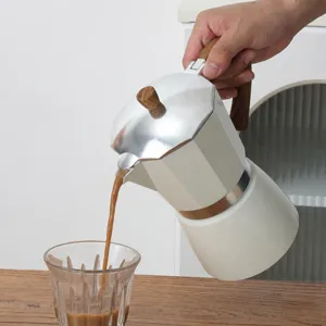 Cafetière moka blanche et grain de bois monopousseur machine à espresso pour cuisine outil café