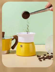 Imbuto dosatore per polvere di caffè per moka accessorio per espresso design giallo