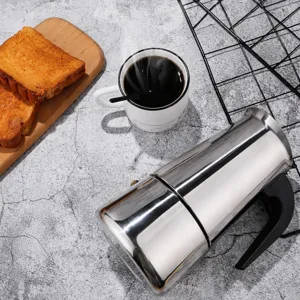 Edelstahl Moka Kanne fur Heim Espresso Zubereitung, langlebiger italienischer Kaffeebereiter.
