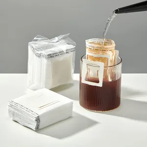 Tragbare Tropfkaffee-Filterpapierbeutel zum Aufhaengen und Bruehen von frischem Kaffee