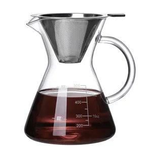 Hitzebeständiger Glas Kaffeebereiter mit Edelstahl Filter für Pour Over und Messskala.