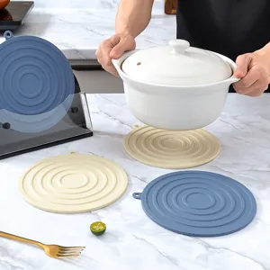 Tappetino isolante in silicone rotondo per pentole da cucina resistente al calore