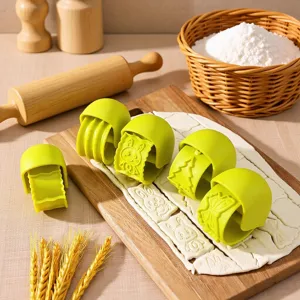 Plastic Rolling Pastry Cutter Cookie Mold Baking Tool Kitchen Gadget Embossed Roller Pattern Design For Home Bakery