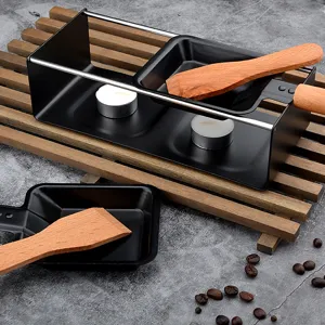 Mini poêle à raclette double portable avec manche en bois ensemble de grill antiadhésif.