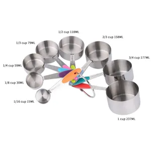 Set di misurini in acciaio inossidabile con manici in silicone colorati 8 pezzi cucina