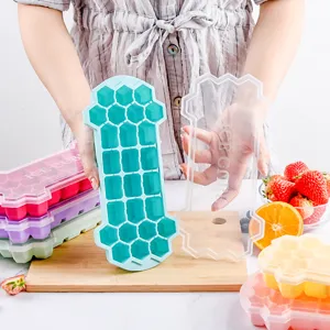 Food Grade Silicone Ice Cube Tray With Lid Honeycomb Ice Mold Maker For Home Kitchen Freezing Fruit Drinks