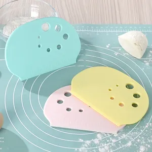 Thickened double-sided graduated dough scraper baking cutter cake spatula plastic kitchen tool