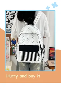 Gedetailleerd overzicht van de Japanse polkadot rugzak met streepzak en trekkoorden.
