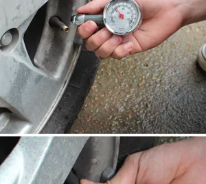 Detailansicht eines tragbaren mechanischen Reifendruckprüfers zur genauen Reifendruckmessung.