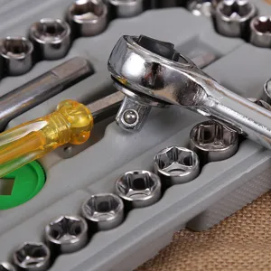 40-Piece Socket Wrench Set Car Repair Tool Kit Professional Metal Hand Tools Main View