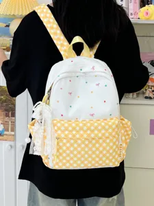 Süßer karierter Schulrucksack mit bunten Punkten für Schülerinnen und Teenager im Alltag