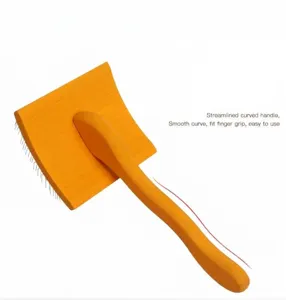 Wooden pet slicker brush with ergonomic curved handle for comfortable dog and cat grooming.