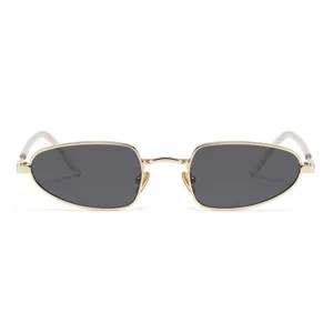 Gafas de sol ovales estrechas de metal dorado tendencia streetwear vista principal