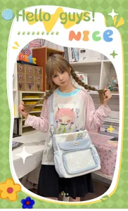 Modell zeigt die süße japanische Ita-Tasche mit gepunktetem Muster und Ohren im Detail