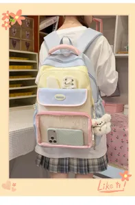 Dettaglio dello zaino scolastico in nylon color pastello modello ita bag per ragazze