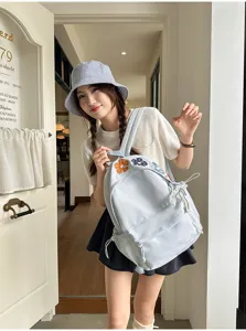Japanischer Harajuku-Stil bestickter Blumen Rucksack große Kapazität Schulranzen Freizeit