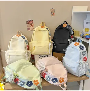Japanischer Harajuku-Stil Studenten Rucksack mit großer Kapazität und Blumenstickerei