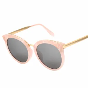 Lunettes de Soleil Tendance à Montura Papillon Avec Branches en Métal Lentilles Océan Colorées Protection UV400 Unisexe