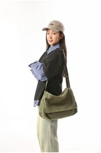 Olivgrüne Umhängetasche aus Segeltuch für Damen, Klappe Harajuku Crossbody-Tasche.